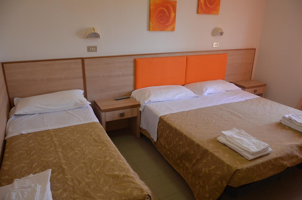 B&B Hotel Serenita Bellaria-Igea Marina Eksteriør billede