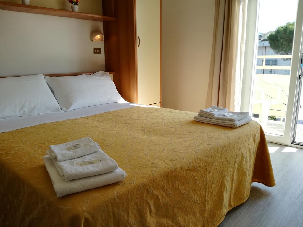 B&B Hotel Serenita Bellaria-Igea Marina Eksteriør billede